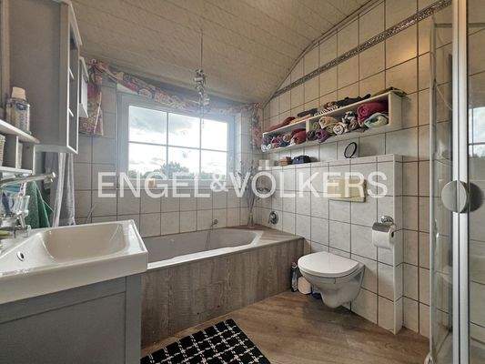 Vollbad im Obergeschoss