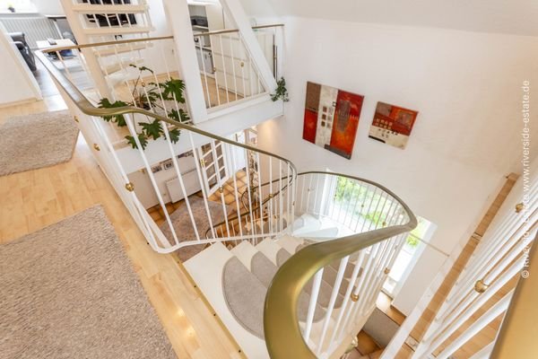 hochwertiger Wendeltreppe