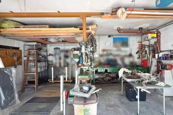 Doppelgarage mit Überlänge