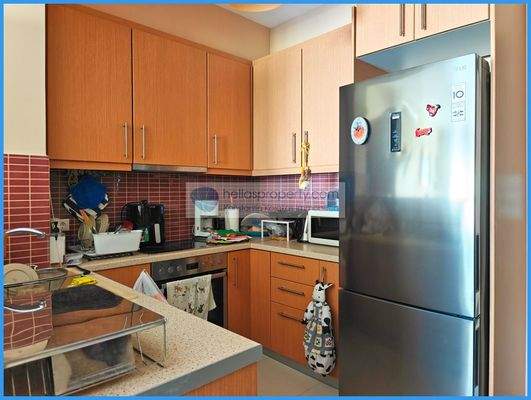 94d820bc6a5946df9f5a8dfc7522474c-original