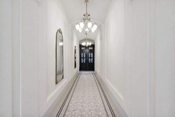 Schönbrunner Straße 20-24