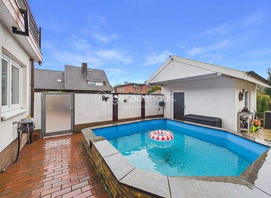 Terrasse mit Pool in Lingen