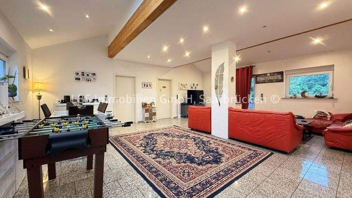 DG - Wohn- und Esszimmer