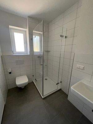 Beispiel Bad mit Dusche