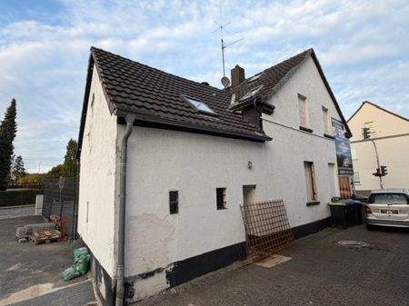 Bestandsobjekt auf Entwicklungsgrundstück