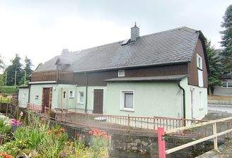 Haus Rückseitenansicht