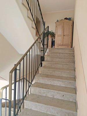 Treppenhaus _123734218