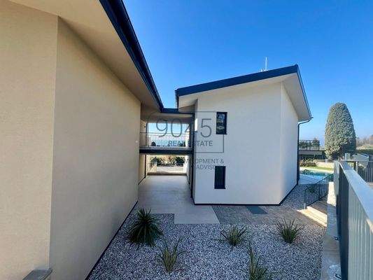 Exklusive Villa in ruhiger Lage – nur 500 m vom Zentrum von Lazise - Gardasee