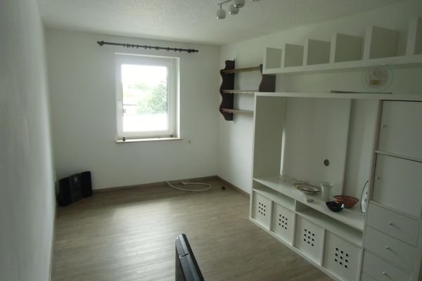 25 Zimmer im OG.JPG