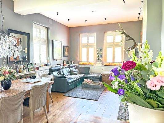 Wohnzimmer mit Gaskamin