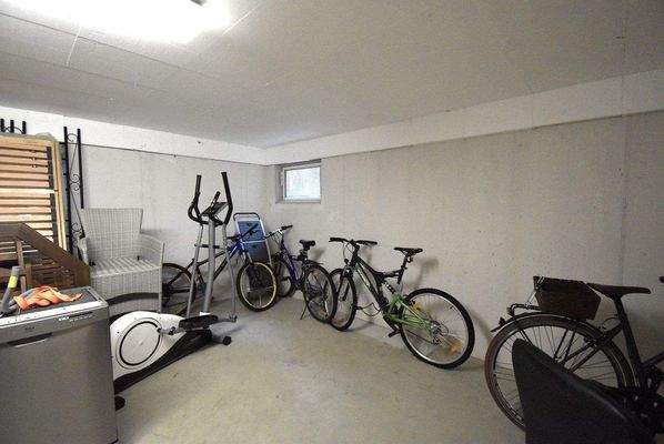 15 Abstellraum im Keller.JPG