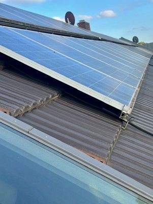 Neues Dach & Photovoltaikanlage