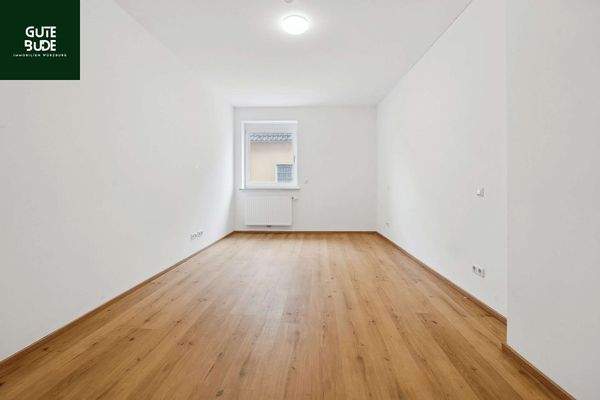 Arbeits-/Kinderzimmer