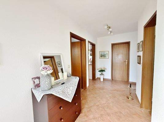 Anbau / EG-Wohnung / Flur