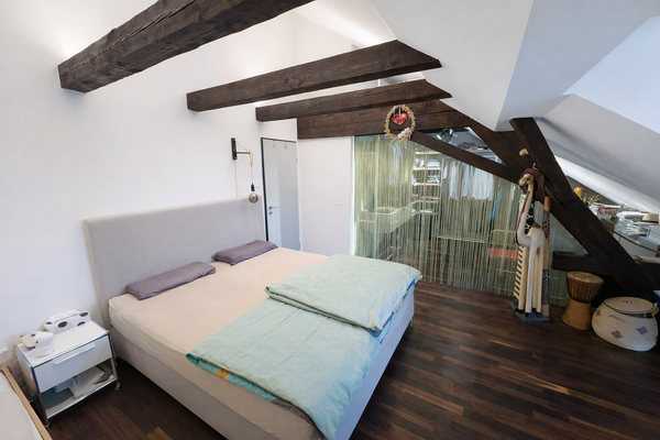 Schlafzimmer mit Ankleide