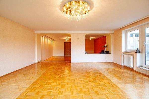 Wohn & Essbereich Hinterhaus