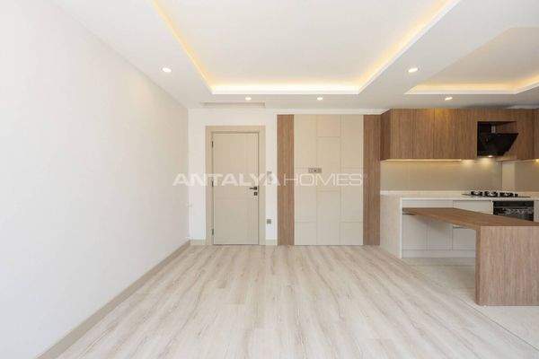 Affordable Flats in a Luxury Complex with Pool in Aksu Antalya