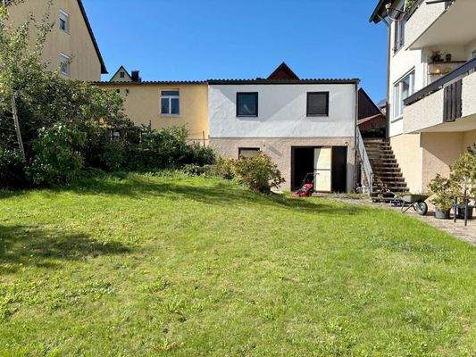 Blick Richtung Garage