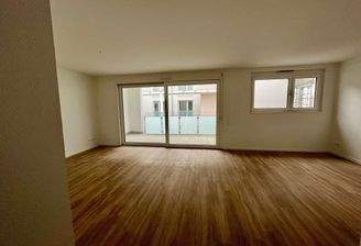 W28_Wohnen_Loggia_website