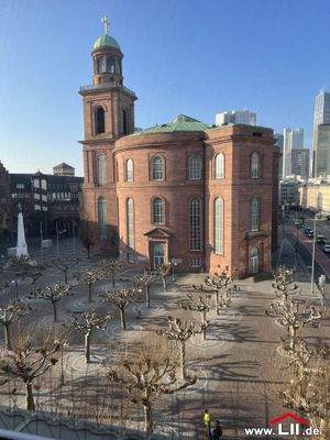 Blick auf die historische Paulskirche