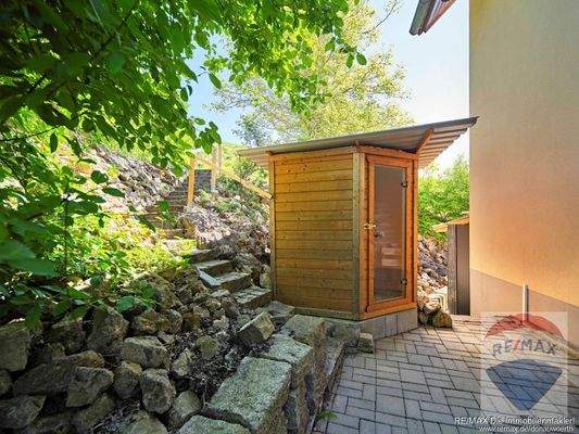 Sauna im Garten