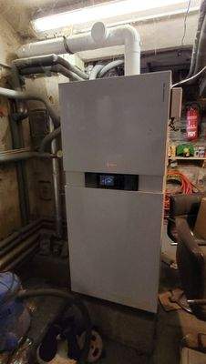 Brennwert-Gasheizung  mit WW-Aufbereitung