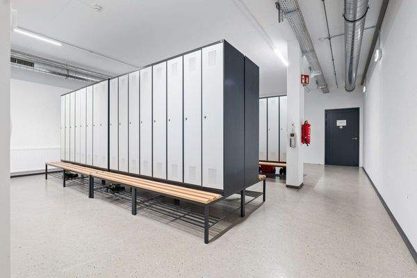 helle Umkleideräume