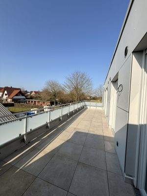 Terrasse andere Perspektive.jpg