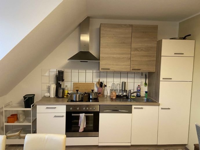 Top renovierte 2,5-Zimmer-Wohnung mit Einbauküche - Keine CO2 Abgabe - kein Gas - kein Oel - keine