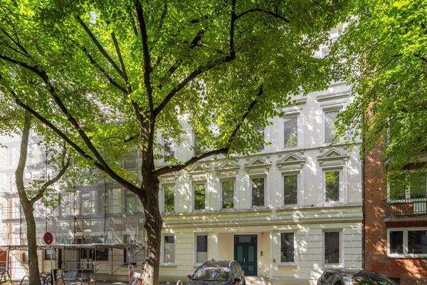 Stilvoller Altbau mit historischer Jugendstilfassade