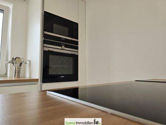 Küche mit modernen Geräten