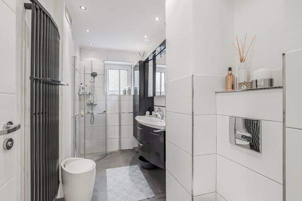 Duschbad mit Tageslicht