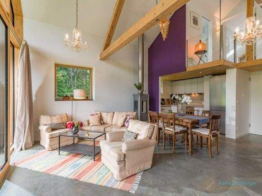 offener Wohn- und Essbereich