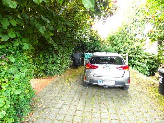 Stellplatzfläche für 2 PKW