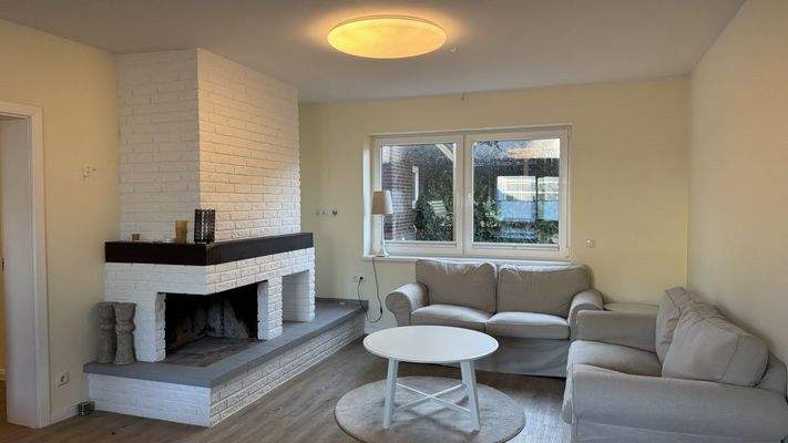 Kaminzimmer im Untergeschoss