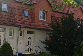 Leuna, Vorderseite.jpg