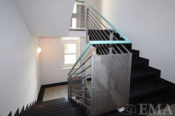 Blick ins Treppenhaus