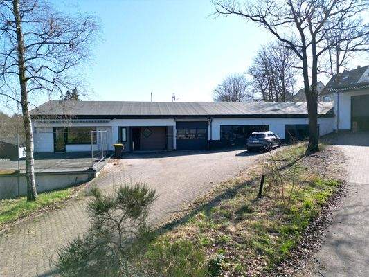 Außenansicht Gewerbeteil