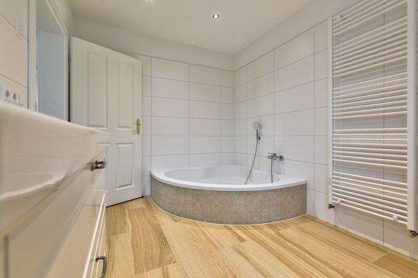 Modene Badausstattung in allen Bädern