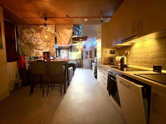 Küche und Essbereich