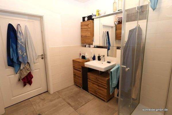 Duschbad Ansicht 2