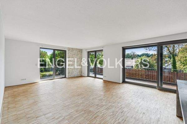 EV - Wohn- & Essbereich