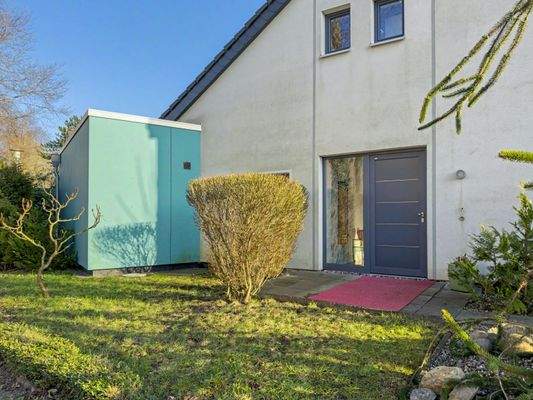 Separater Hauseingang zu den weiteren Wohneinheiten