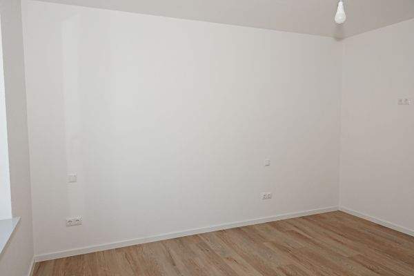 Schlafzimmer Bild II