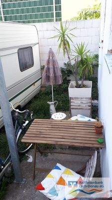 Terrasse mit Stellplatz