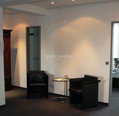 Wartebereich bearbeitet