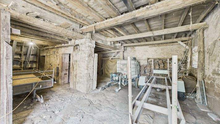 ff2bab7dbf5f443b88e233ec69fdaefc_95_CAM01984G0-PR0509-STILL077