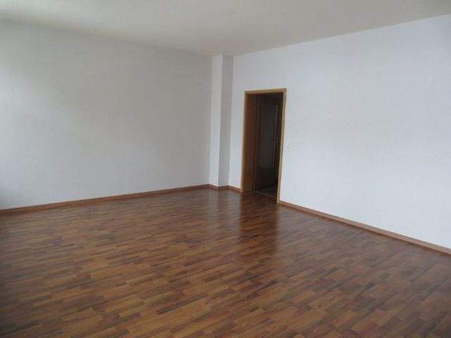 IDEAL - 2-Raum-Wohnung in Preißelpöhl | Etagenwohnung Plauen (2WFMQ4X)