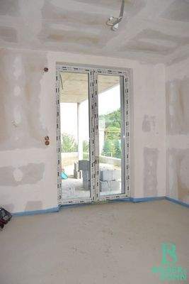 Zimmer EG/Ausgang Terrasse