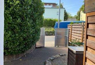 separater, ebenerdiger Zugang